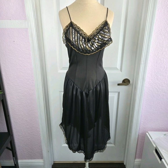 Private Matters Other - Private Matters Black Vtg 70s Lingerie Nightgown Slip Dress Size M Metalic